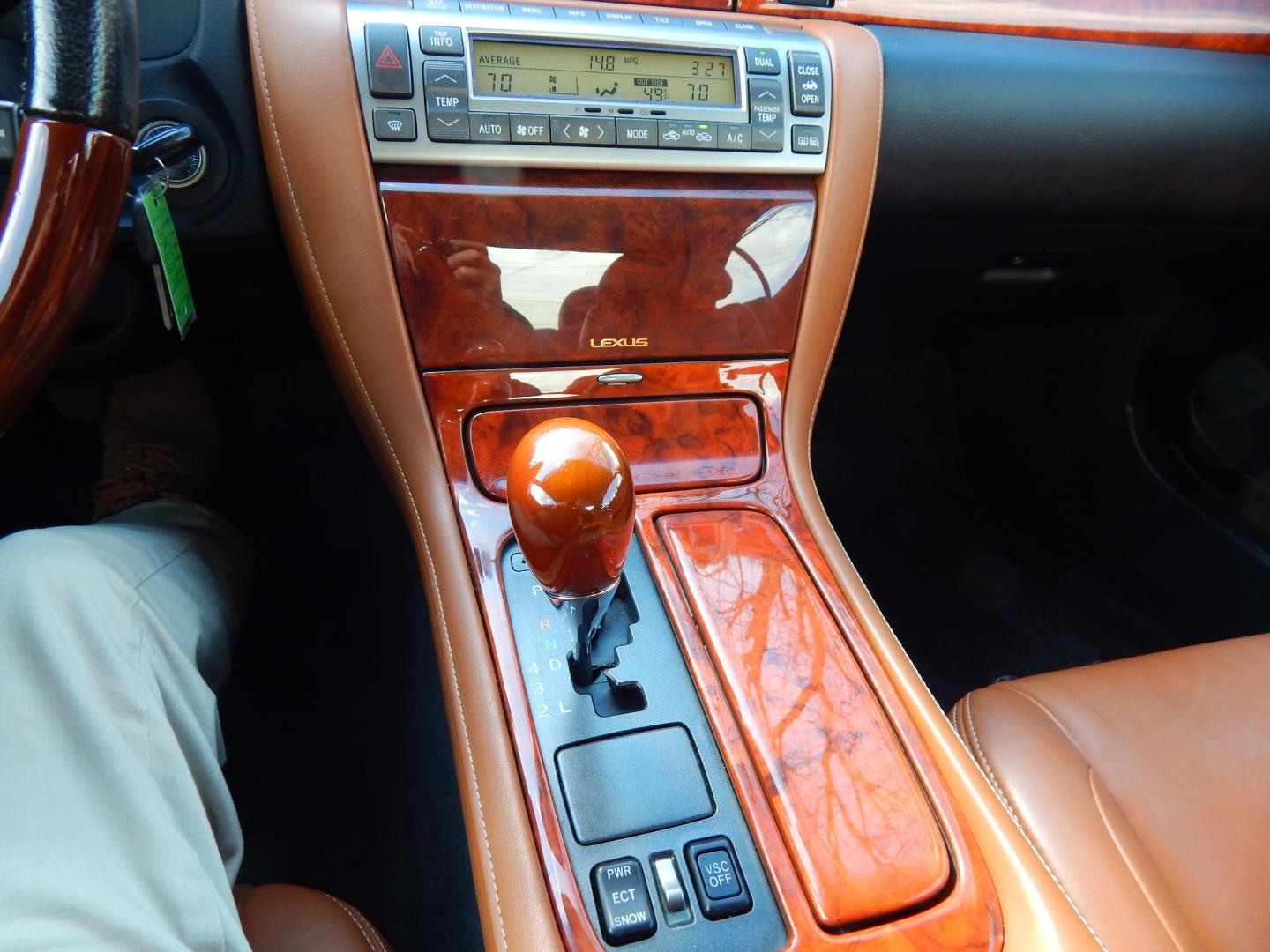 2005 Silver /Saddle Brown Leather Lexus SC 430 SC 430 (JTHFN48Y950) with an 4.3L V8 engine, Automatic transmission, located at 6528 Lower York Road, New Hope, PA, 18938, (215) 862-9555, 40.358707, -74.977882 - Here we have a beautiful Lexus SC 430 with only 53K original miles! Options include: 4.3L V8, Rear wheel drive, automatic transmission, saddle brown leather interior, wood trim, convertible top, AM/FM/TAPE/DISC radio with navigation, dual climate controls, heated front seats, cruise control, power t - Photo#10